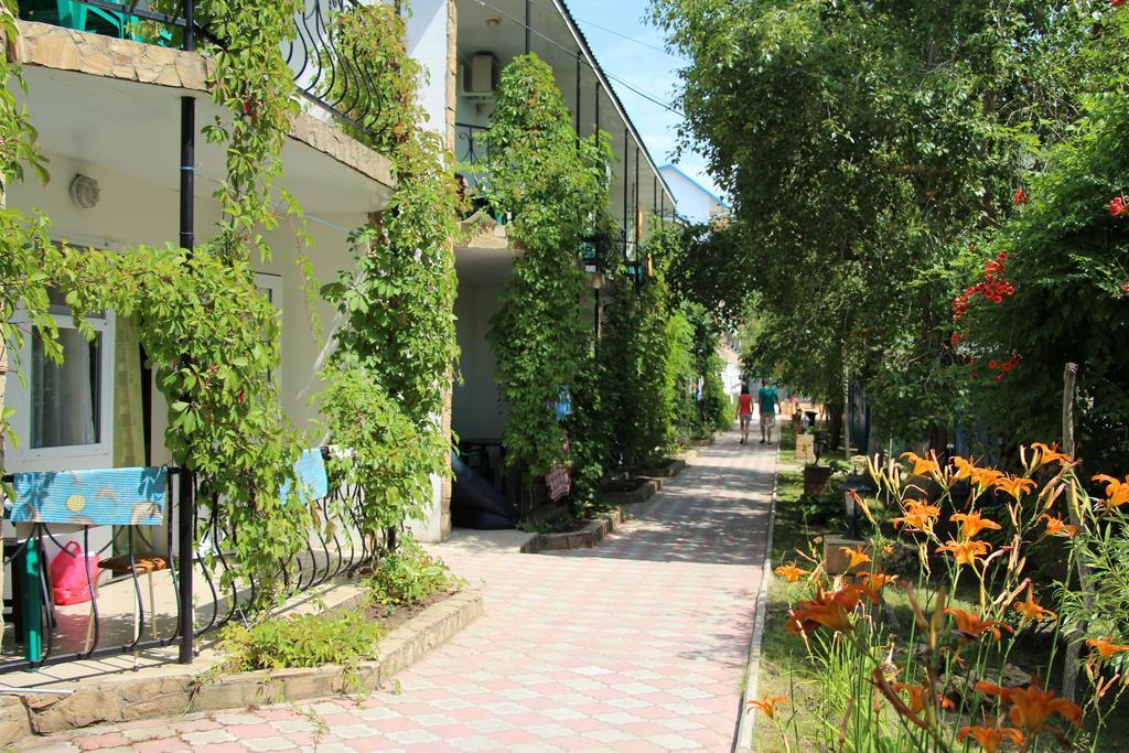 Отель База Отдыха Озерки Затока Экстерьер фото